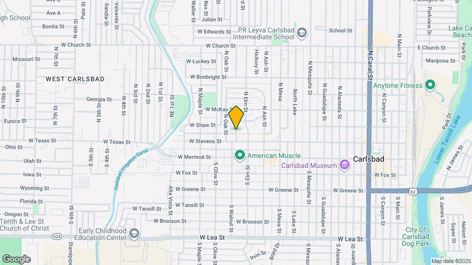 206 N Walnut St Map and Location Details