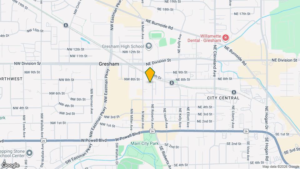 713 NE Roberts Ave Map and Location Details