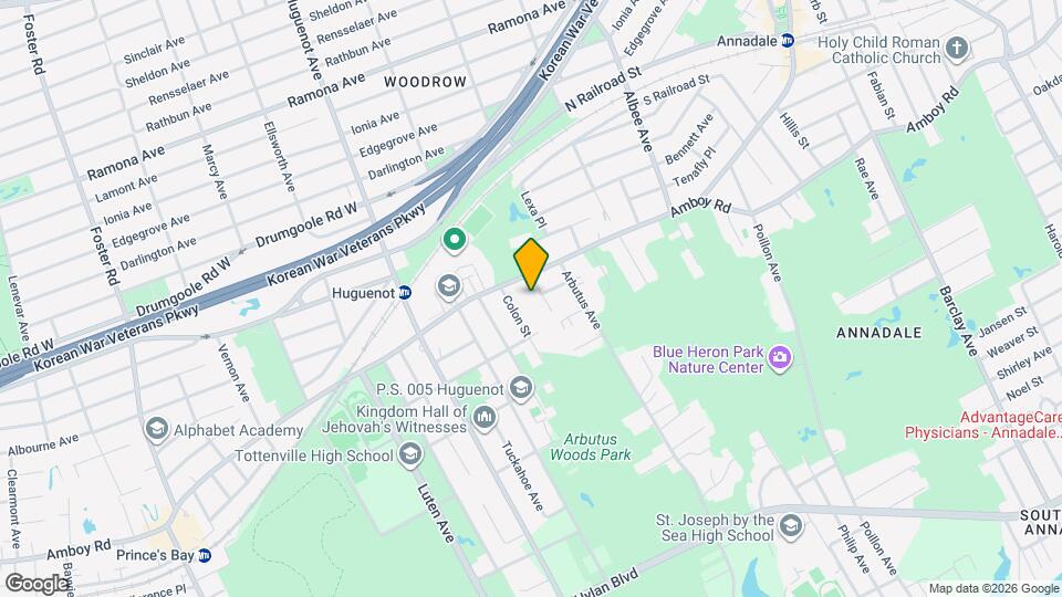 26 Rose Ln, Unit Side Apt Mapa y Detalles de la Ubicación