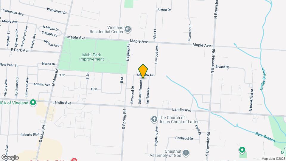 211 Oaklawn Terrace Map and Location Details