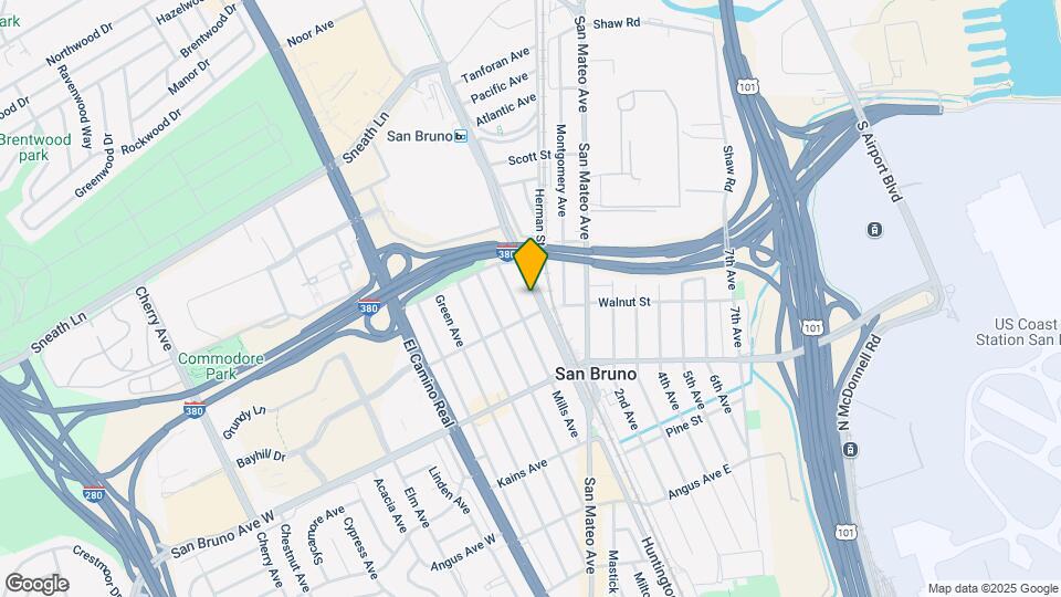 925 Huntington Ave Map and Location Details