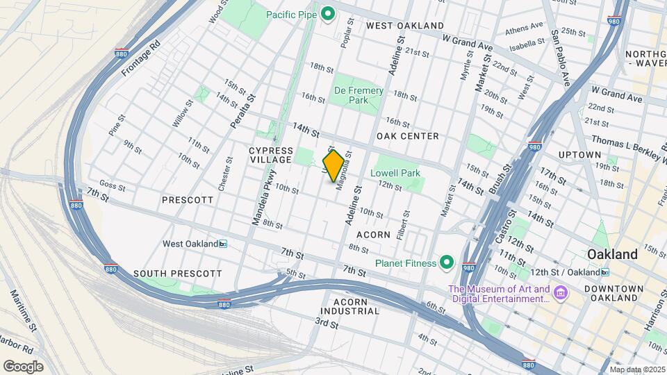 1033 Magnolia St Map and Location Details