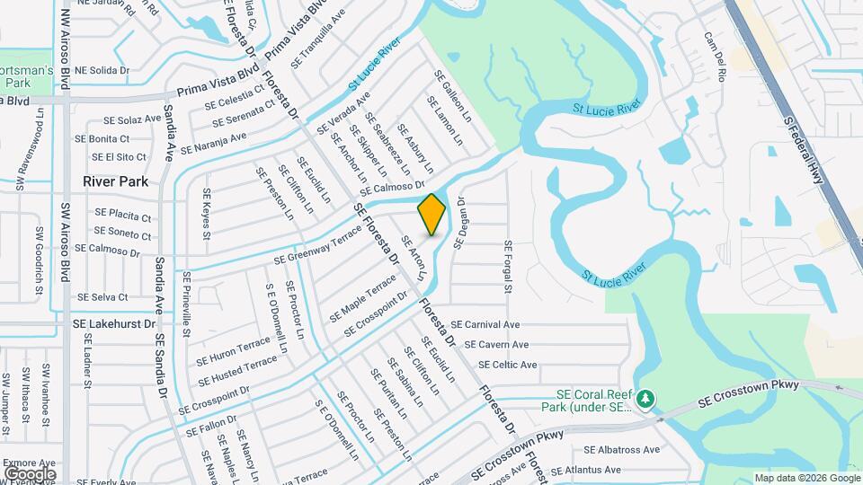 683 SE Harborview Dr Map and Location Details