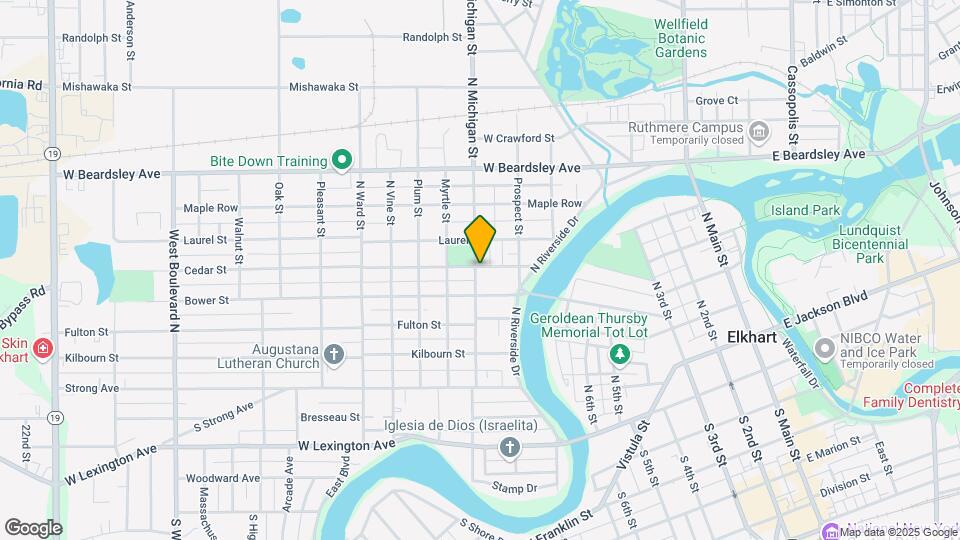 424 N Michigan St Map and Location Details