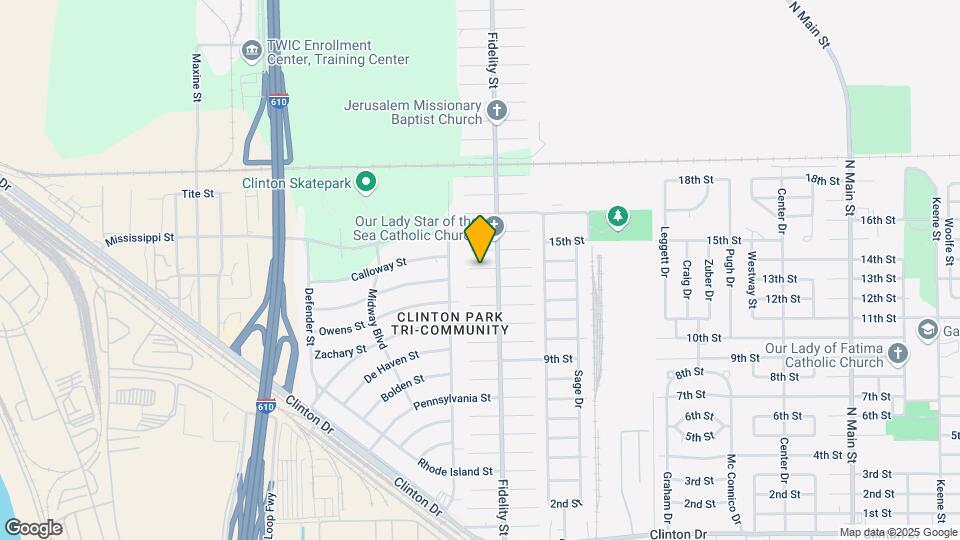330 Clearwater St Map and Location Details