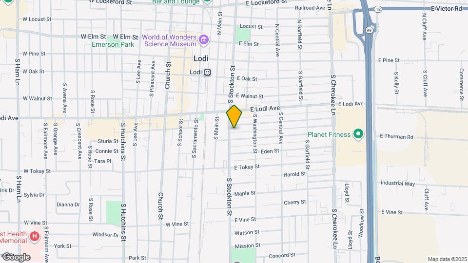 207 Flora St Map and Location Details