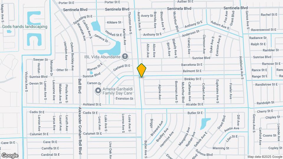 222 Aurora Ave S Map and Location Details