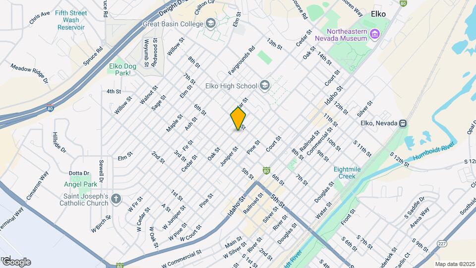644 Oak St Mapa y Detalles de la Ubicación