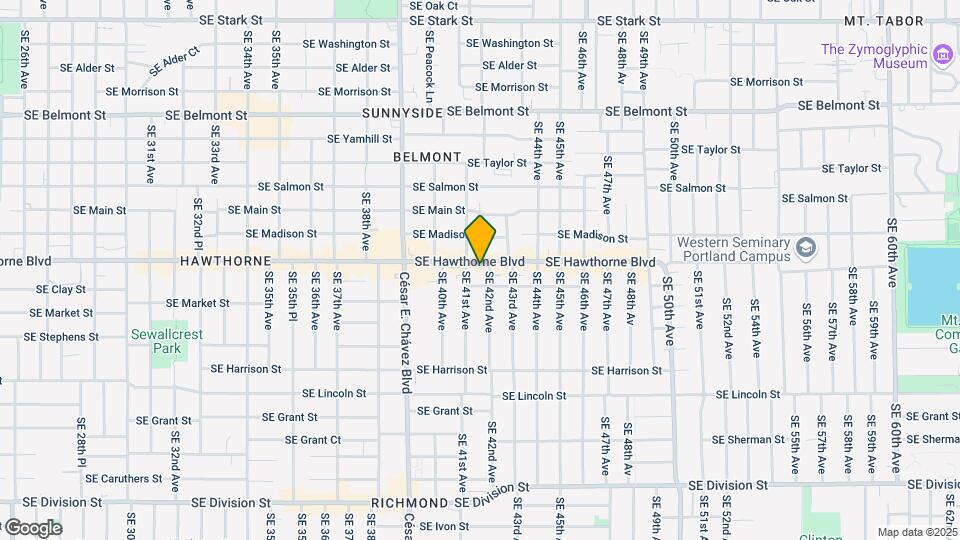 4122-4130 SE Hawthorne Blvd Mapa y Detalles de la Ubicación