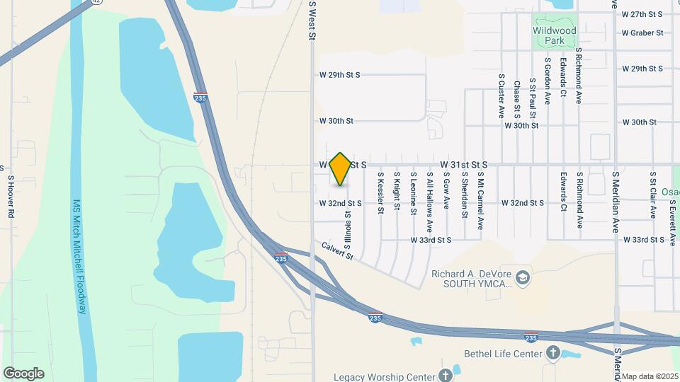 3239 S Illinois St Map and Location Details