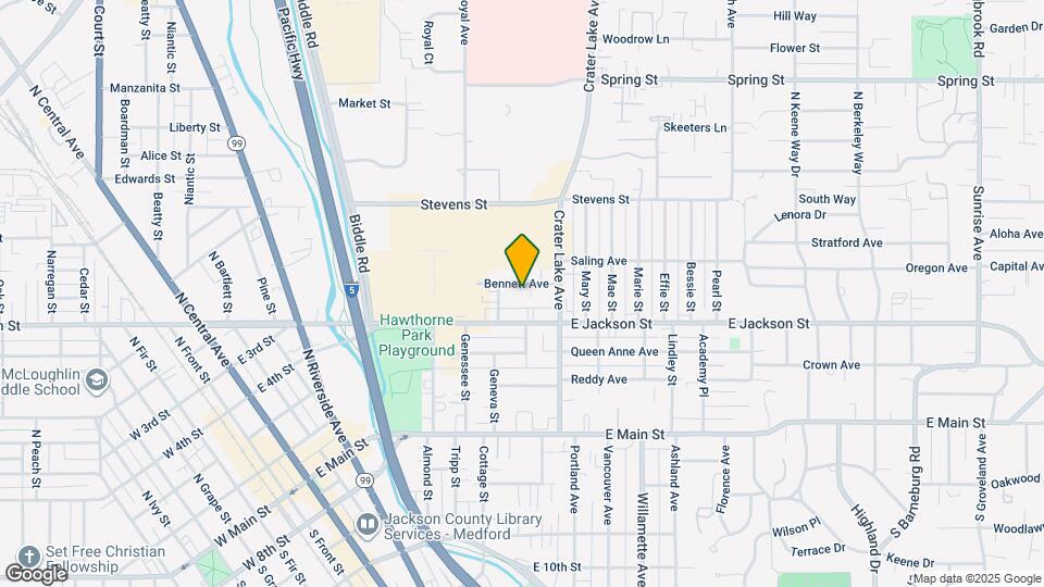 820 Bennett Ave Map and Location Details