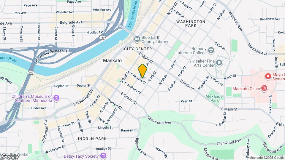 314 E Hickory St Map and Location Details