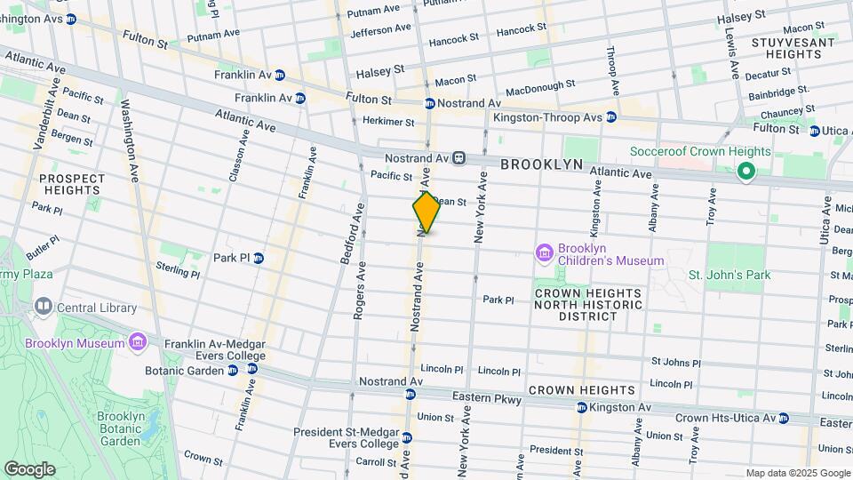 701 Saint Marks Ave Mapa y Detalles de la Ubicación