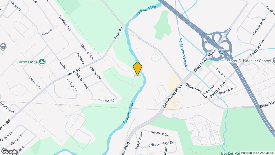 8 Dixon Ln, Unit Rear Map and Location Details