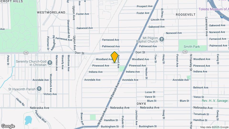 1534 Pinewood Ave Mapa y Detalles de la Ubicación