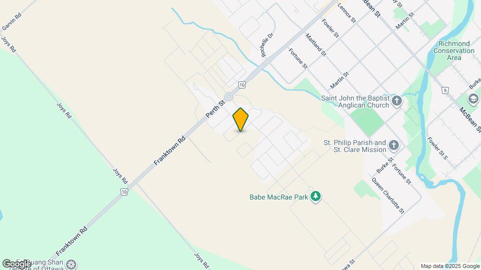 113 Hackamore Cres Map and Location Details