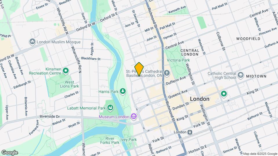 106 Kent St Map and Location Details