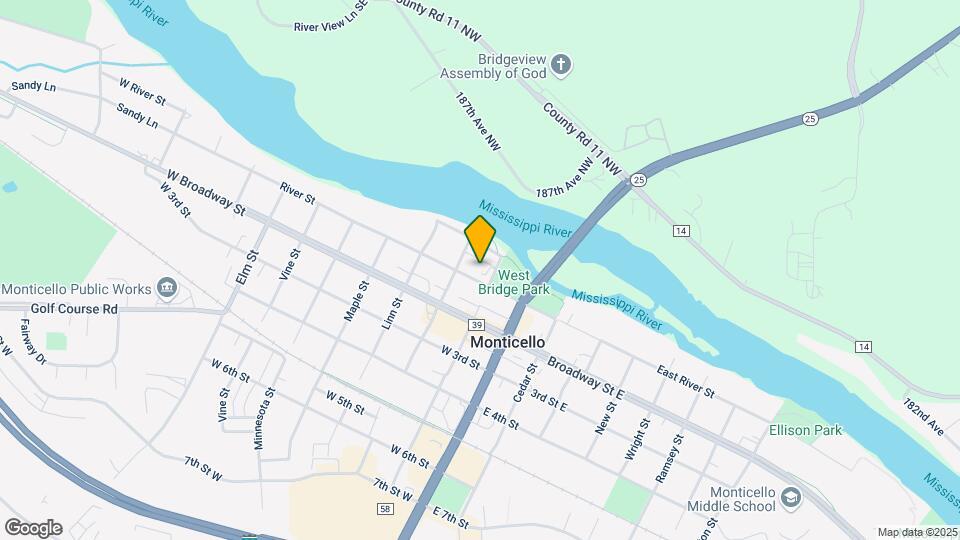 11 Walnut St, Unit 7 Map and Location Details