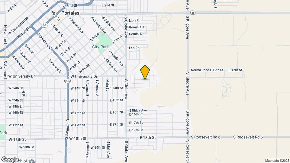 1347 Oakwood Cir Map and Location Details