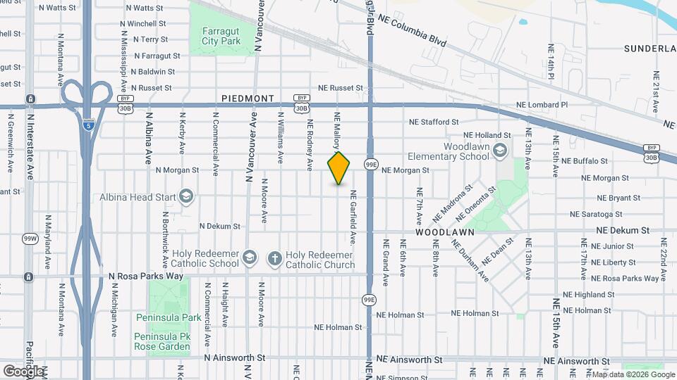 7020 NE Mallory Ave Map and Location Details