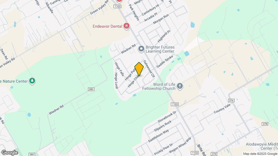 153 Hinge Chase Map and Location Details