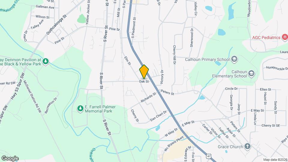 145 Oak St Map and Location Details