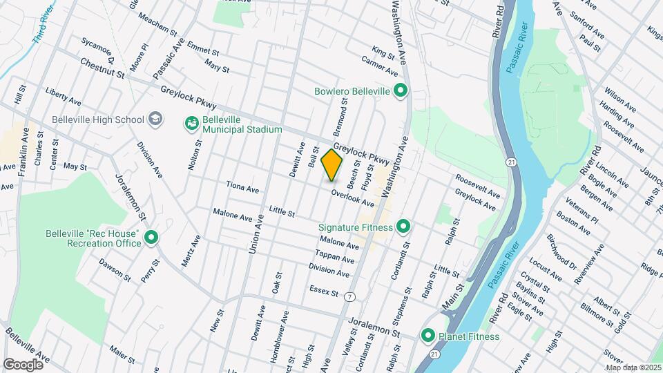 70 Overlook Ave Map and Location Details