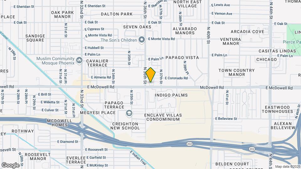 The Landry on McDowell Mapa y Detalles de la Ubicación