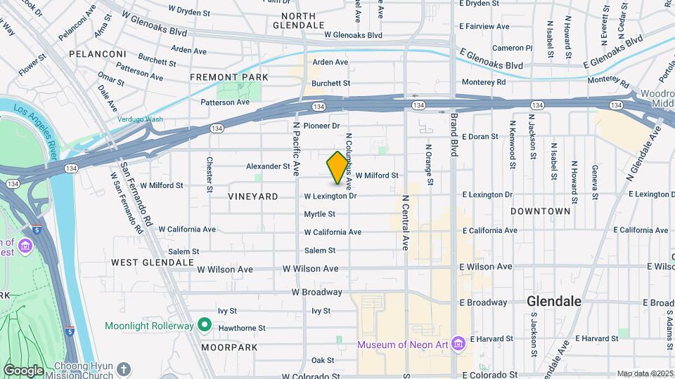 415 W Lexington Dr Mapa y Detalles de la Ubicación