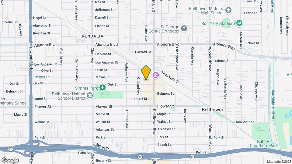 9729 Oak St Map and Location Details