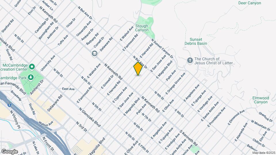840 E Cypress Ave Map and Location Details