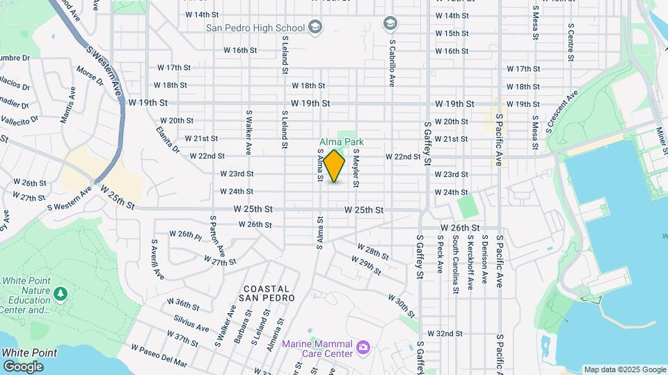 960 W 24th St Map and Location Details