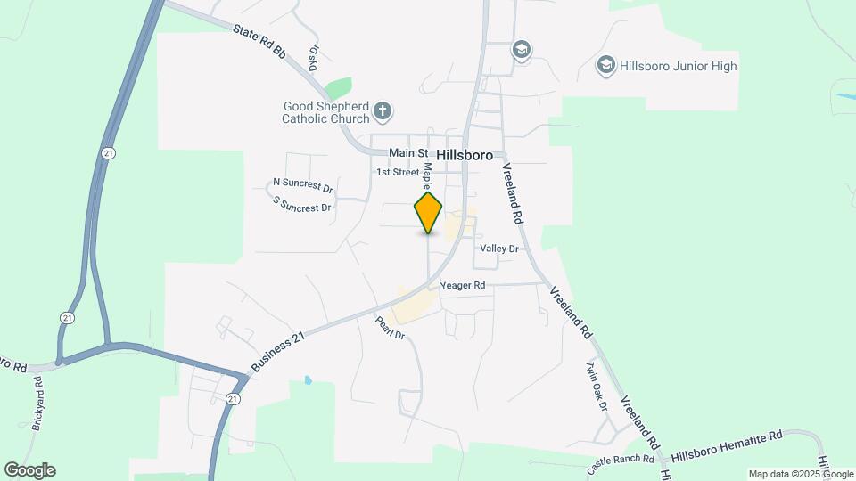 722 Maple St Hillsboro MO Apartments and Nearby Hillsboro Apartments