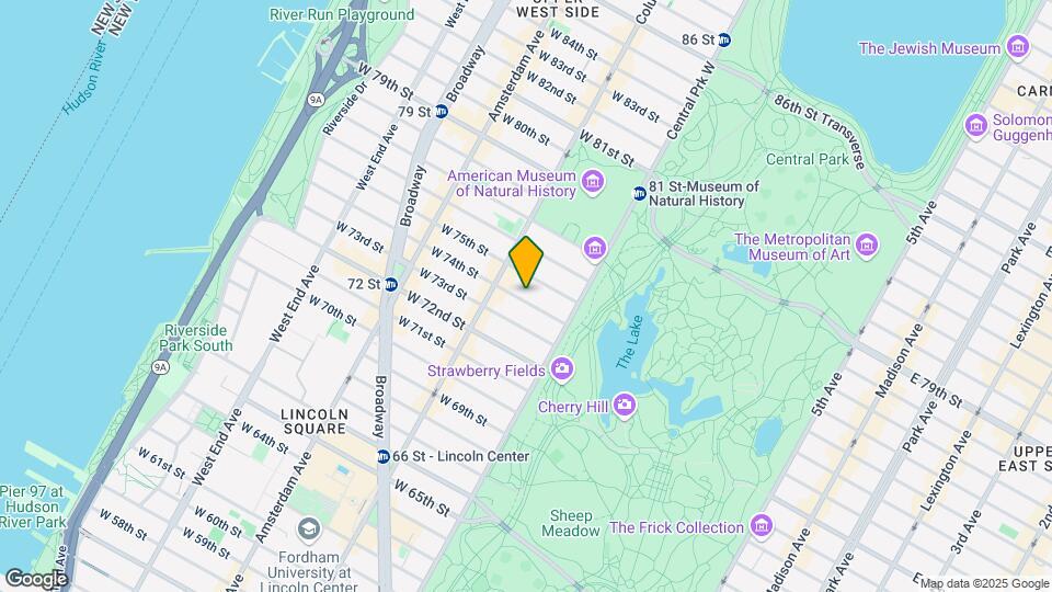 39 W 74th St Map and Location Details