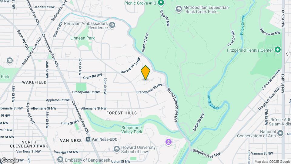 2739 Chesapeake St NW Map and Location Details