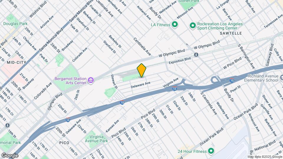 2948 Exposition Blvd Map and Location Details