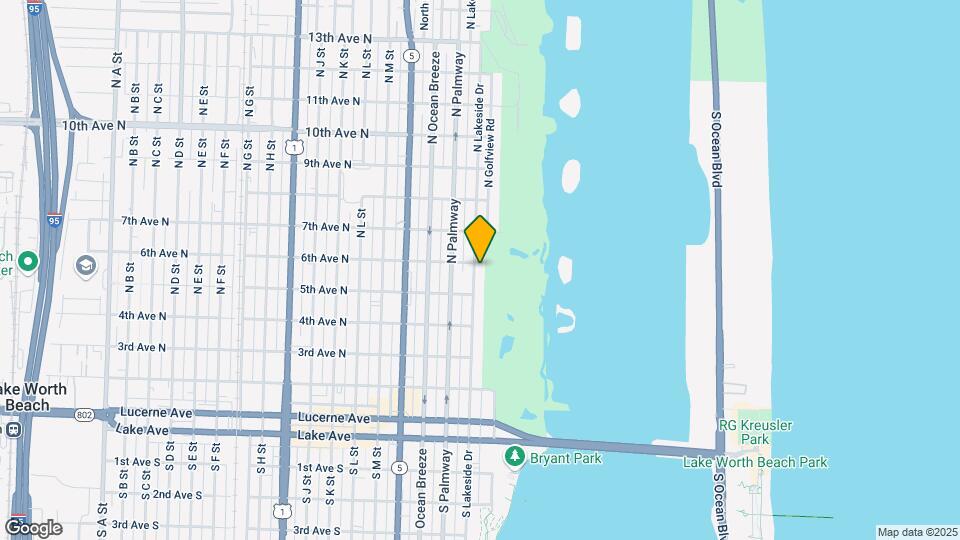 526 N Lakeside Dr Map and Location Details