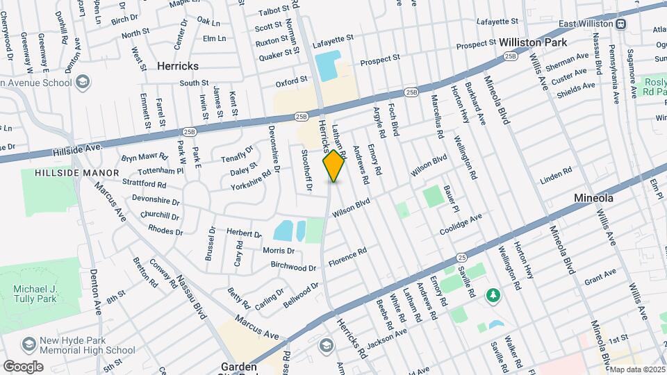 432 Herricks Rd Map and Location Details