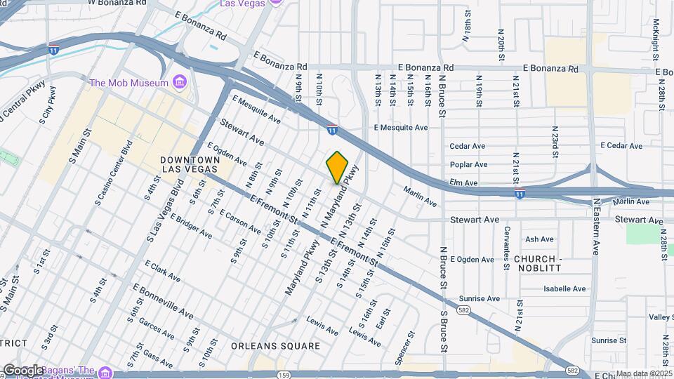 221 N Maryland Pkwy Map and Location Details