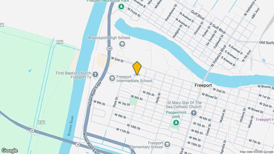 310 Yaupon St Map and Location Details
