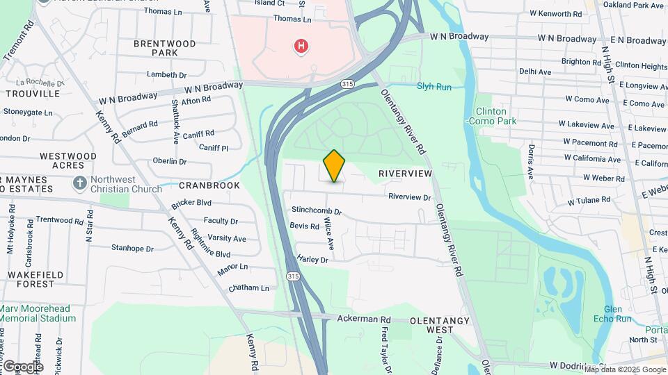 704 Riverview Dr Map and Location Details