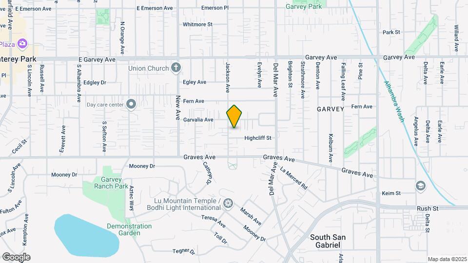 2458 Jackson Ave Mapa y Detalles de la Ubicación