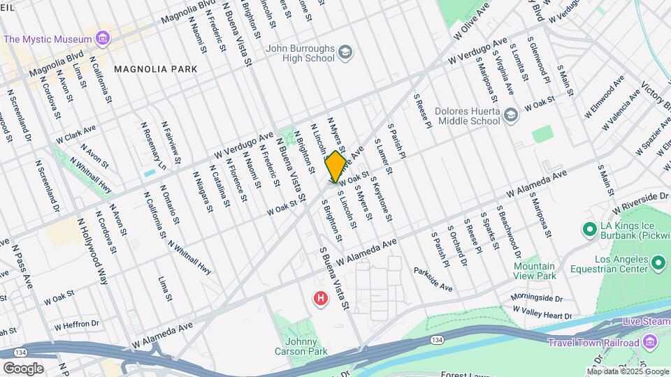 2302 W Oak St Map and Location Details