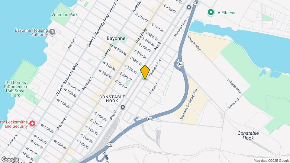 121 Prospect Ave Map and Location Details