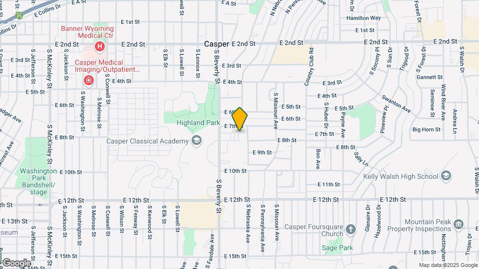 2328 E 8th St Map and Location Details