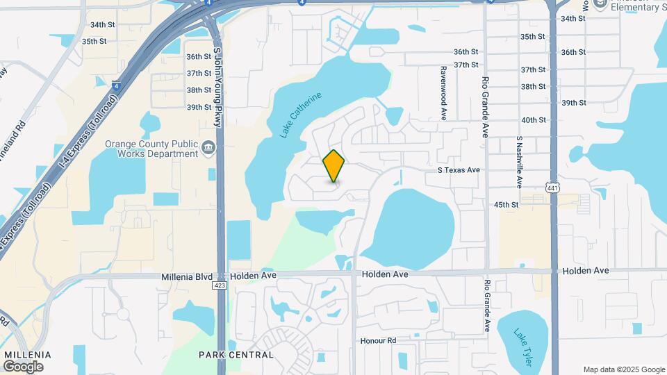 2483 Citrus Club Ln Map and Location Details