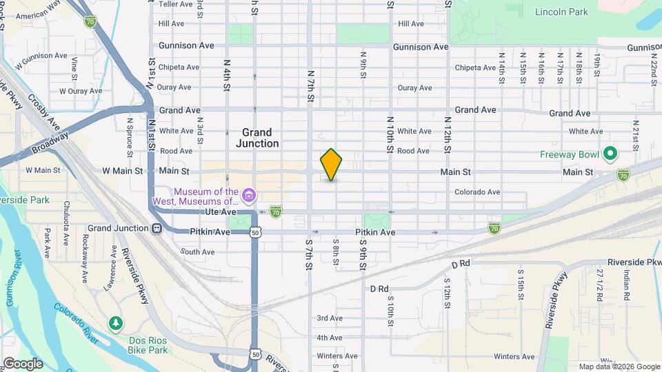 746 Colorado Ave Map and Location Details