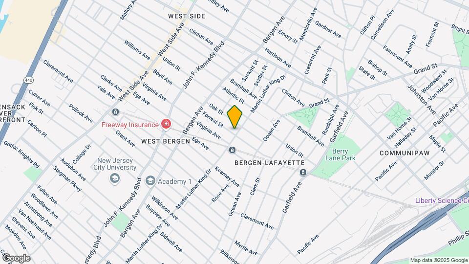 431 Martin Luther King Jr Dr, Unit 3A Map and Location Details