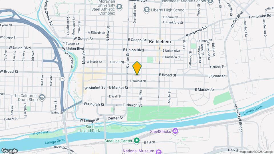 134 E Broad St Map and Location Details