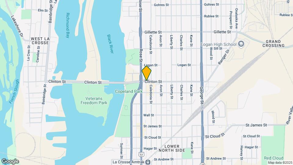 616 Clinton St-Unit -616 Map and Location Details